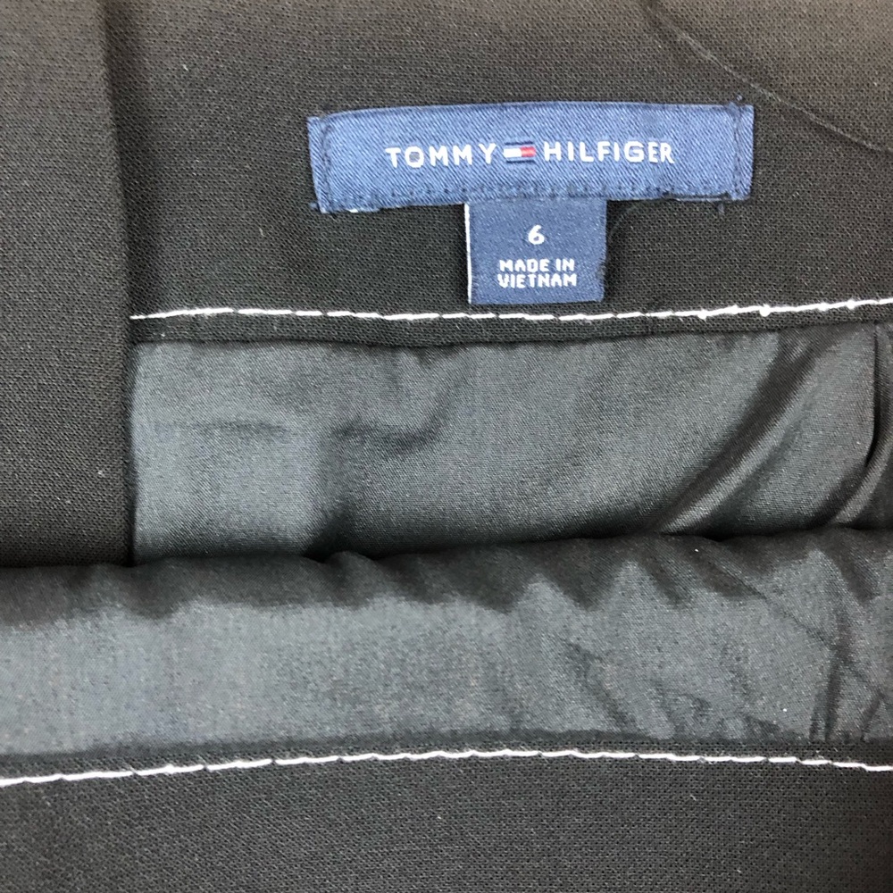 Tommy Hilfiger Black Mini Skirt - Picture 3 of 9